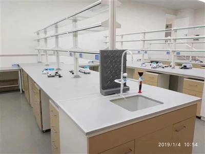 Ban laboratwa: estasyon esansyèl pou rechèch syantifik